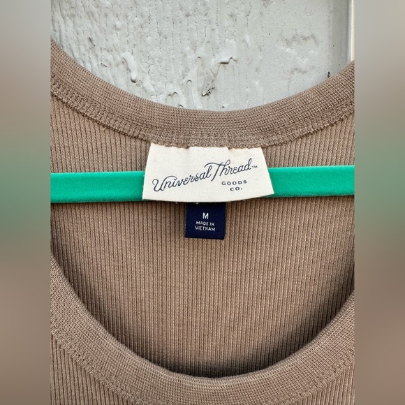 🔥 Universal Threads Tan Ribbed Maxi Dress - Picture 5 of 6